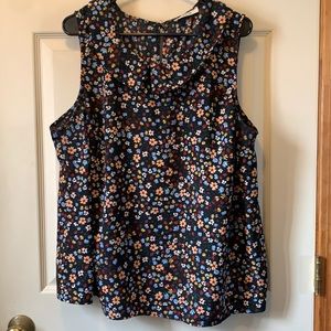 Peter Pan collared tank top